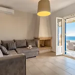 Apricot And Sea Luxury *