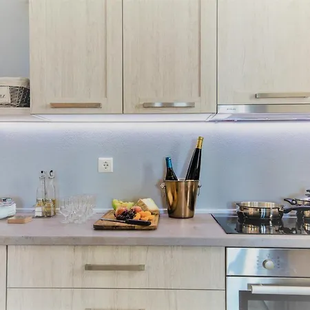 Apricot And Sea Luxury Villa *