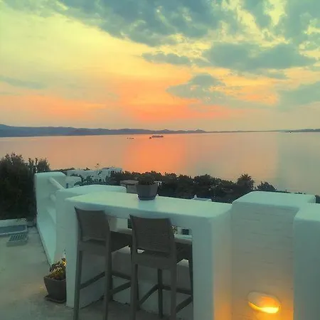 Apricot And Sea Luxury Villa