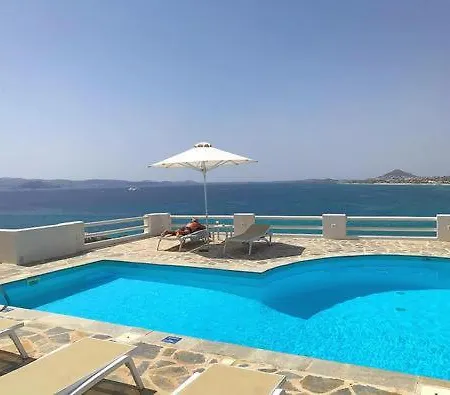 Apricot And Sea Luxury * 米科利维亚