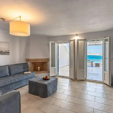 Apricot And Sea Luxury *